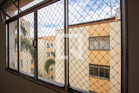 Vista da Janela da Sala de apartamento para alugar com 2 quartos, 54m² em Jardim Caiapia, Cotia