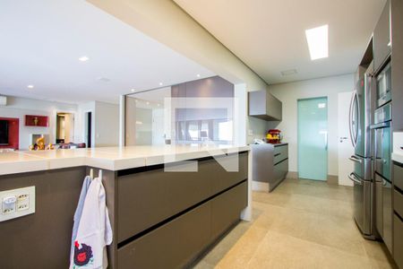 Apartamento à venda com 236m², 3 quartos e 4 vagasCozinha