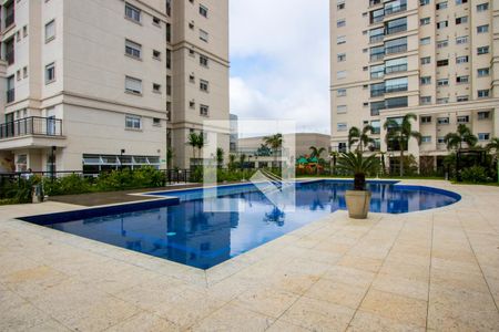 Apartamento à venda com 236m², 3 quartos e 4 vagasÁrea comum - Piscina 1