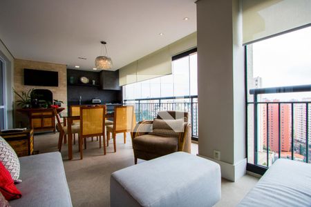 Apartamento à venda com 236m², 3 quartos e 4 vagasVaranda gourmet