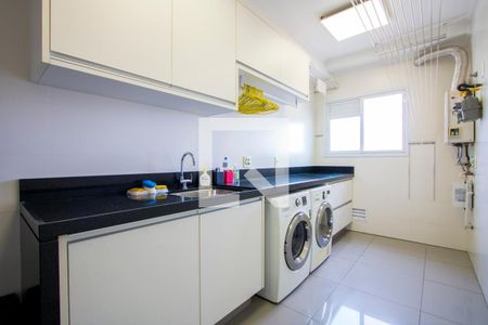 Apartamento à venda com 236m², 3 quartos e 4 vagasÁrea de serviço