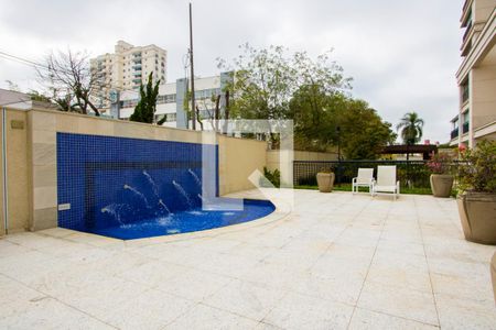 Apartamento à venda com 236m², 3 quartos e 4 vagasÁrea comum - Piscina 1