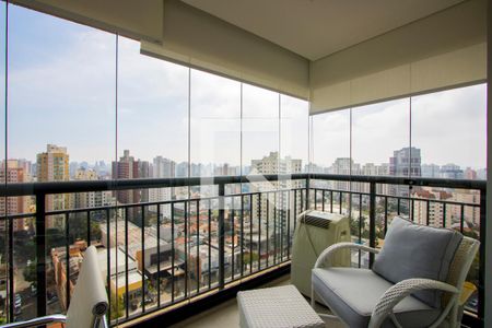 Apartamento à venda com 236m², 3 quartos e 4 vagasVaranda do quarto 1