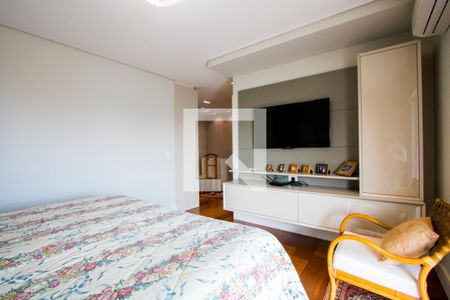 Apartamento à venda com 236m², 3 quartos e 4 vagasQuarto 1 - Suíte