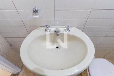 Casa à venda com 160m², 2 quartos e 1 vaga Casa à venda com 160m², 2 quartos e 1 vagaBanheiro