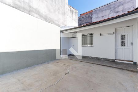 Casa à venda com 160m², 2 quartos e 1 vaga Casa à venda com 160m², 2 quartos e 1 vagaQuintal