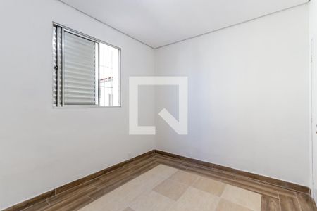 Quarto 2 de casa à venda com 2 quartos, 160m² em Vila Medeiros, São Paulo