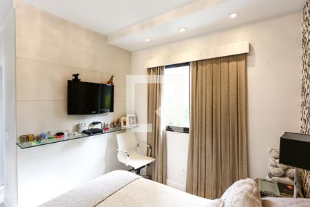 Apartamento à venda com 176m², 3 quartos e 3 vagas Apartamento à venda com 176m², 3 quartos e 3 vagasSuíte 1