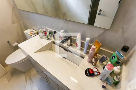 Apartamento à venda com 176m², 3 quartos e 3 vagas Apartamento à venda com 176m², 3 quartos e 3 vagasBanheiro da Suíte 1