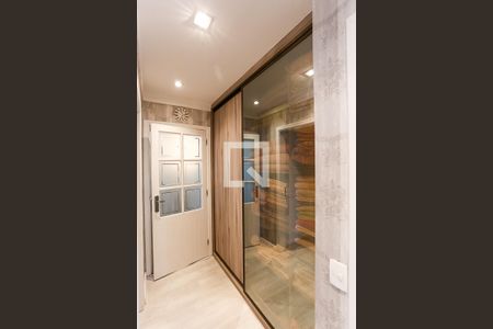 Apartamento à venda com 176m², 3 quartos e 3 vagas Apartamento à venda com 176m², 3 quartos e 3 vagasropeiro corredor