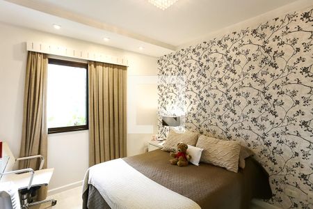 Apartamento à venda com 176m², 3 quartos e 3 vagas Apartamento à venda com 176m², 3 quartos e 3 vagasSuíte 2