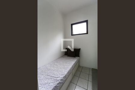 Apartamento à venda com 176m², 3 quartos e 3 vagas Apartamento à venda com 176m², 3 quartos e 3 vagasÁrea de Serviço