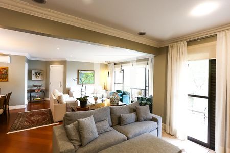 Apartamento à venda com 176m², 3 quartos e 3 vagas Apartamento à venda com 176m², 3 quartos e 3 vagasSala