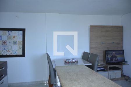 Sala de apartamento à venda com 3 quartos, 70m² em Praia da Bandeira, Rio de Janeiro