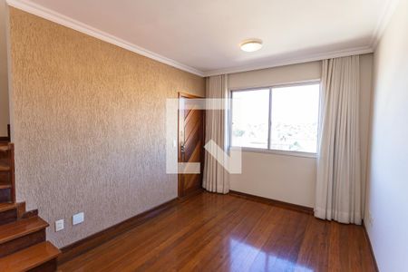 Sala 1 de apartamento para alugar com 3 quartos, 136m² em Sagrada Família, Belo Horizonte