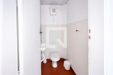 Casa para alugar com 150m², 3 quartos e 2 vagas Casa para alugar com 150m², 3 quartos e 2 vagasBanheiro de Serviço