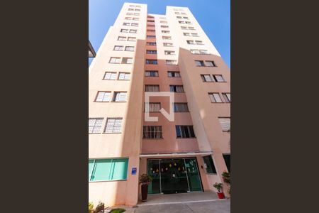 Fachada de apartamento para alugar com 2 quartos, 56m² em Bandeiras, Osasco