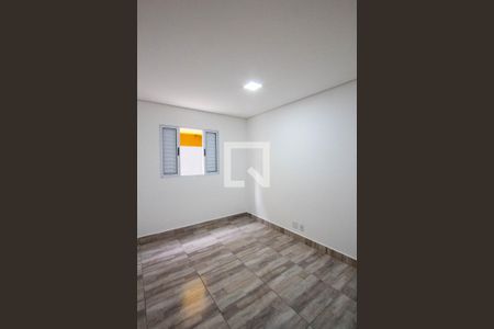 Quarto de casa para alugar com 1 quarto, 70m² em Jardim Rosalina, Cotia