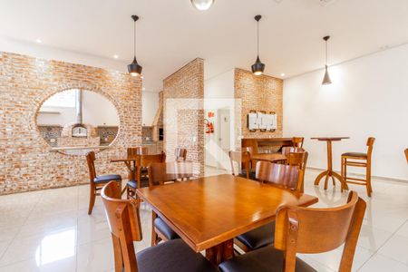 Apartamento à venda com 70m², 2 quartos e 2 vagasSalão de Festas 