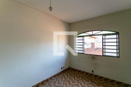 Quarto 2 de casa à venda com 2 quartos, 72m² em Heliópolis, Belo Horizonte