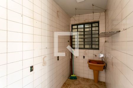 Casa à venda com 271m², 2 quartos e 1 vaga Casa à venda com 271m², 2 quartos e 1 vagaÁrea de Serviço