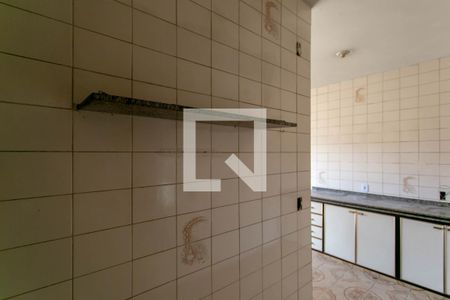 Casa à venda com 271m², 2 quartos e 1 vaga Casa à venda com 271m², 2 quartos e 1 vagaÁrea de Serviço