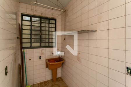 Casa à venda com 271m², 2 quartos e 1 vaga Casa à venda com 271m², 2 quartos e 1 vagaÁrea de Serviço