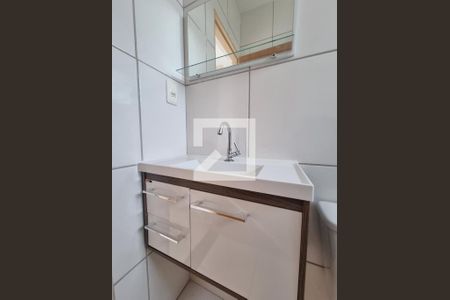 Apartamento para alugar com 45m², 2 quartos e 1 vaga Apartamento para alugar com 45m², 2 quartos e 1 vagaBanheiro