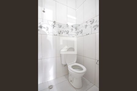 Casa para alugar com 30m², 1 quarto e sem vagaBanheiro