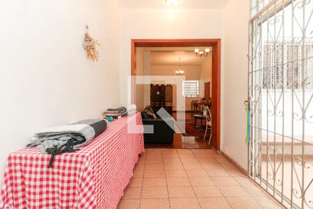 Apartamento à venda com 80m², 2 quartos e sem vagaSala