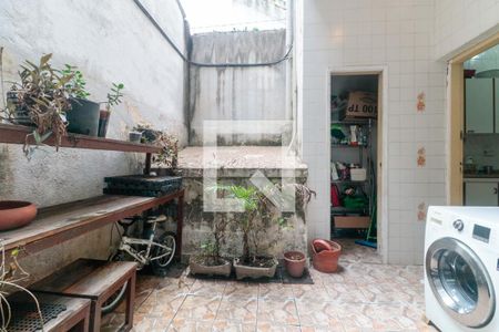 Apartamento à venda com 80m², 2 quartos e sem vagaÁrea de serviço