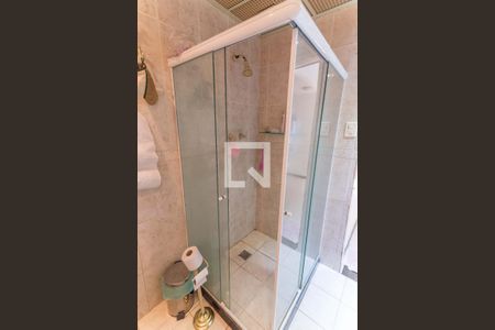 Apartamento à venda com 200m², 4 quartos e 1 vagaBanheiro social 