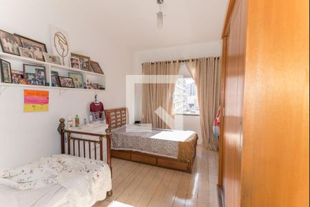 Apartamento à venda com 200m², 4 quartos e 1 vagaQuarto 2