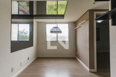 Sala e Sala de Jantar de apartamento para alugar com 2 quartos, 88m² em Parque São Vicente, Mauá