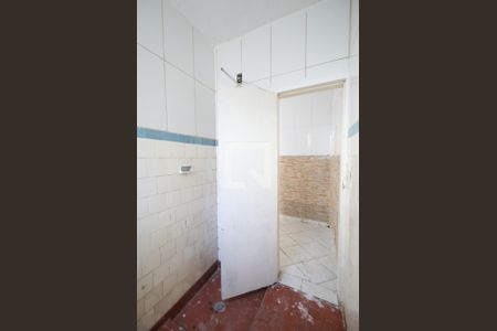 Banheiro de casa para alugar com 1 quarto, 45m² em Liberdade, São Paulo