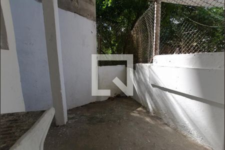 Casa para alugar com 60m², 1 quarto e sem vagaÁrea de Serviço