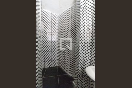 Casa para alugar com 60m², 1 quarto e sem vagaBanheiro