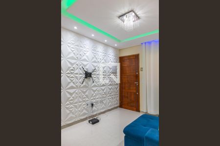 Sala de casa de condomínio à venda com 2 quartos, 44m² em Vila Mazzei, São Paulo