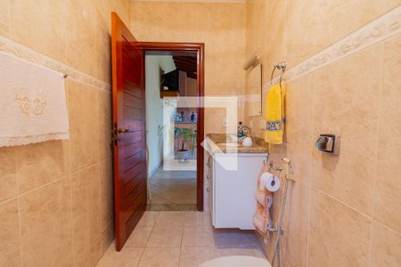 Casa à venda com 365m², 4 quartos e 10 vagasBanheiro 2