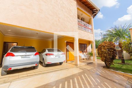 Casa à venda com 365m², 4 quartos e 10 vagasGaragem