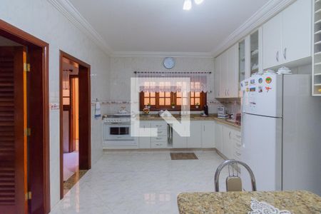 Casa à venda com 365m², 4 quartos e 10 vagasCozinha