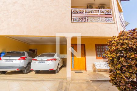 Casa à venda com 365m², 4 quartos e 10 vagasGaragem