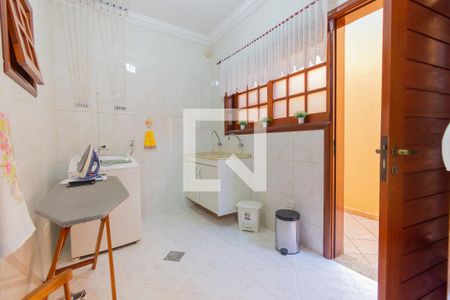 Casa à venda com 365m², 4 quartos e 10 vagasÁrea de Serviço