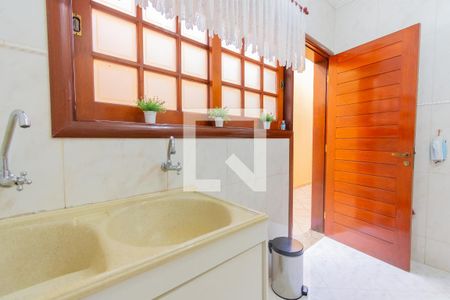 Casa à venda com 365m², 4 quartos e 10 vagasÁrea de Serviço