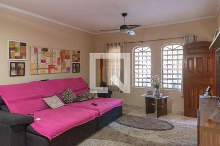 Sala de casa à venda com 4 quartos, 220m² em Jardim Aurelia, Campinas