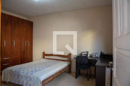 Casa à venda com 220m², 4 quartos e 3 vagasQuarto 4