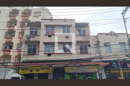 Apartamento para alugar com 50m², 2 quartos e sem vaga Apartamento para alugar com 50m², 2 quartos e sem vagaFachada