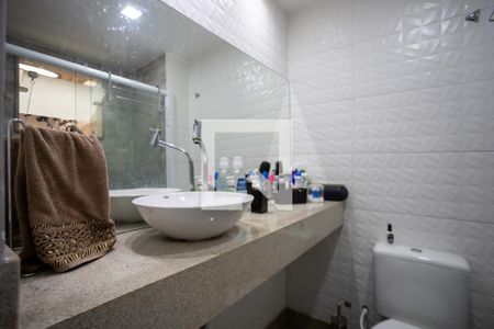 Apartamento para alugar com 50m², 2 quartos e sem vaga Apartamento para alugar com 50m², 2 quartos e sem vagaBanheiro