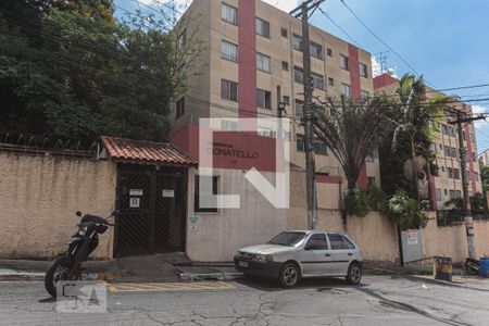 Apartamento à venda com 62m², 3 quartos e 1 vaga Apartamento à venda com 62m², 3 quartos e 1 vagaFachada