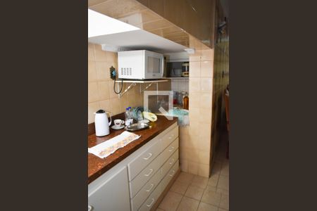 Casa à venda com 230m², 4 quartos e sem vaga Casa à venda com 230m², 4 quartos e sem vagaCozinha